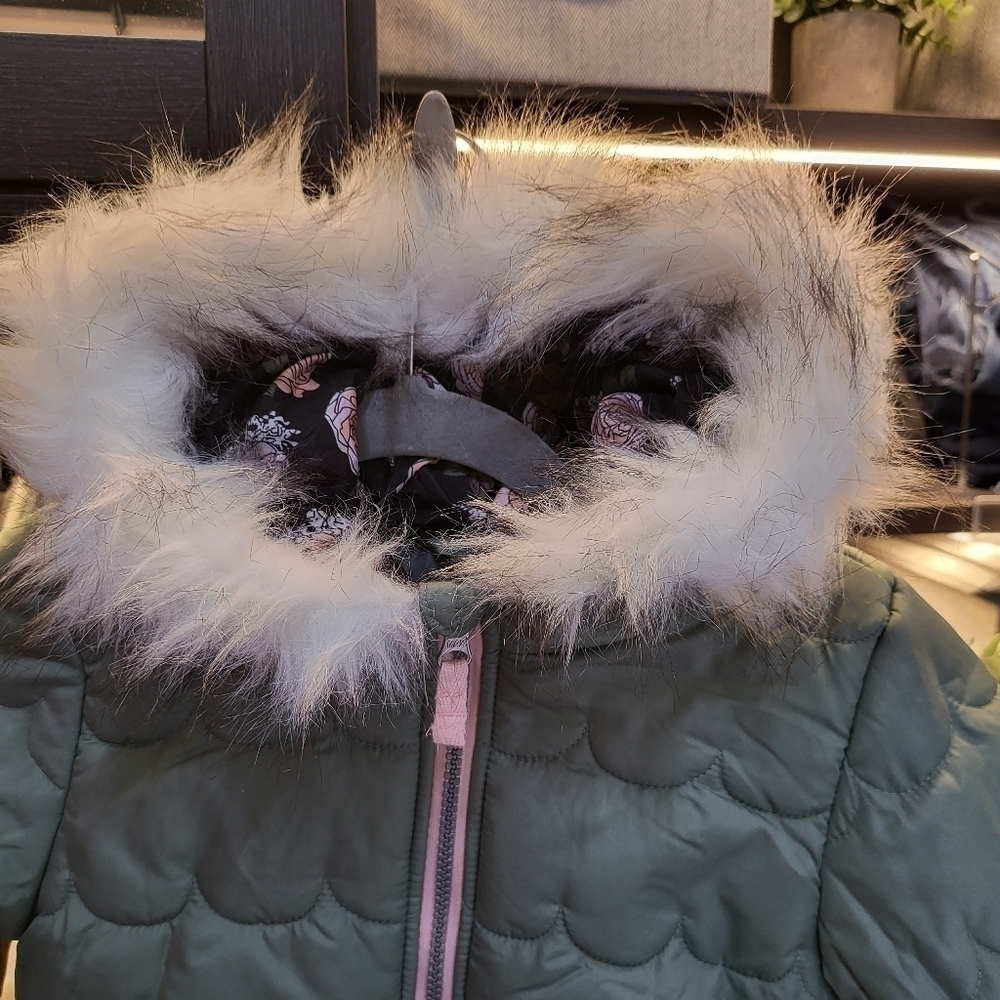 Weather Tamer puffer coat with Faux fur trim 6x NWT - Picture 2 of 6